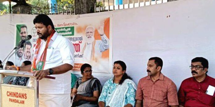 എൻ.ഡി.എയുടെ നേതൃത്വത്തിൽ ജനപഞ്ചായത്ത് സംഘടിപ്പിച്ചു എൻ.ഡി.എയുടെ നേതൃത്വത്തിൽ ജനപഞ്ചായത്ത് സംഘടിപ്പിച്ചു