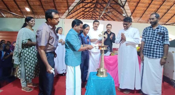 പ്രതിഭാ സംഗമം നടത്തി പ്രതിഭാ സംഗമം നടത്തി