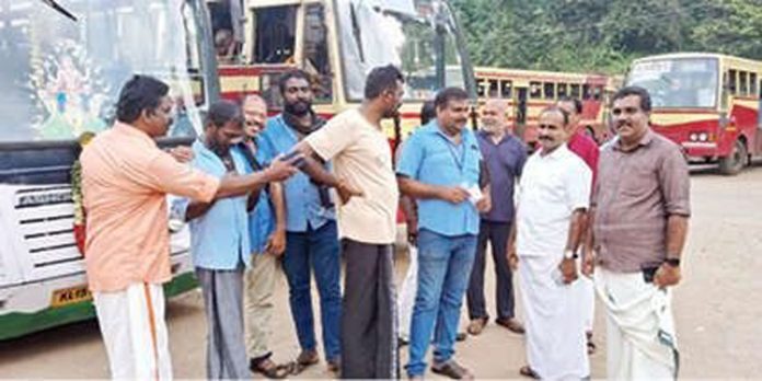 പമ്പ സ്പെഷ്യൽ ഡ്യൂട്ടിക്കായി നിയോഗിച്ചിട്ടുള്ള കെ.എസ്.ആർ.ടി.സി. ജീവനക്കാരോടുള്ള അധികൃതരുടെ അവഗണന അവസാനിപ്പിക്കണം ; കേരള സ്റ്റേറ്റ് ട്രാൻസ്പോർട്ട് എംപ്ലോയീസ് സംഘ് പമ്പ സ്പെഷ്യൽ ഡ്യൂട്ടിക്കായി നിയോഗിച്ചിട്ടുള്ള കെ.എസ്.ആർ.ടി.സി. ജീവനക്കാരോടുള്ള അധികൃതരുടെ അവഗണന അവസാനിപ്പിക്കണം ; കേരള സ്റ്റേറ്റ് ട്രാൻസ്പോർട്ട് എംപ്ലോയീസ് സംഘ്