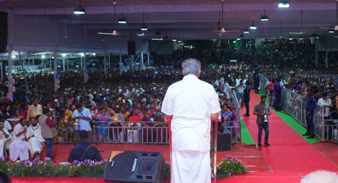 കേന്ദ്രത്തിന്റെ കേരള വിരുദ്ധമനോഭാവം ശ്വാസം മുട്ടിക്കുന്നത് : മുഖ്യമന്ത്രി കേന്ദ്രത്തിന്റെ കേരള വിരുദ്ധമനോഭാവം ശ്വാസം മുട്ടിക്കുന്നത് : മുഖ്യമന്ത്രി