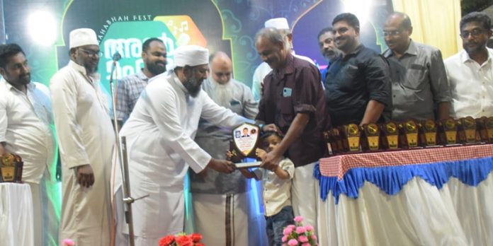 അൽ മഹബ്ബ ഫെസ്റ്റും അനുമോദന സമ്മേളനവും നടന്നു അൽ മഹബ്ബ ഫെസ്റ്റും അനുമോദന സമ്മേളനവും നടന്നു