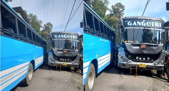 റാന്നിയില് ശബരിമല തീര്ഥാടകരുടെ ബസും സ്വകാര്യ ബസും കൂട്ടിയിടിച്ചു റാന്നിയില് ശബരിമല തീര്ഥാടകരുടെ ബസും സ്വകാര്യ ബസും കൂട്ടിയിടിച്ചു