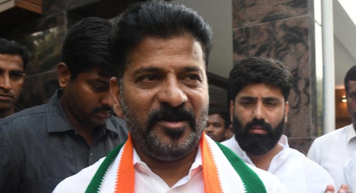 നിർണായക ചുവടുവെപ്പ് ; പ്രഗതിഭവന് ജനങ്ങള്ക്കായി തുറന്ന് രേവന്ത് റെഡ്ഡി നിർണായക ചുവടുവെപ്പ് ; പ്രഗതിഭവന് ജനങ്ങള്ക്കായി തുറന്ന് രേവന്ത് റെഡ്ഡി