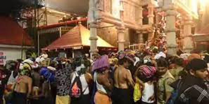ശബരിമലയിലെ തിരക്ക് ഒഴിവാക്കാൻ ദേവസ്വം ബോർഡിന്റെ നടപടി ; കോര്ഡിനേറ്ററെ നിയമിക്കും ശബരിമലയിലെ തിരക്ക് ഒഴിവാക്കാൻ ദേവസ്വം ബോർഡിന്റെ നടപടി ; കോര്ഡിനേറ്ററെ നിയമിക്കും