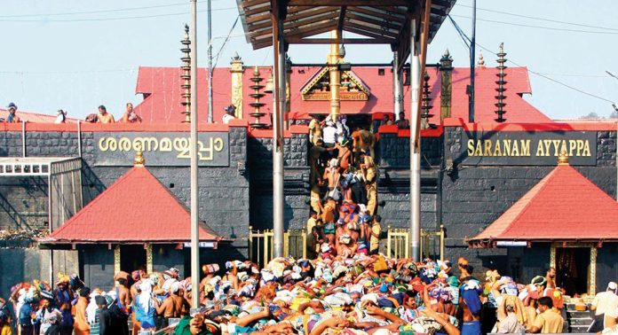 ശബരിമല ദര്ശനത്തിന് ഏഴ് മണിക്കൂറോളം ക്യൂ ; പോലീസിന്റെ നടപടികള്ക്കെതിരെയും വ്യാപക പരാതി ശബരിമല ദര്ശനത്തിന് ഏഴ് മണിക്കൂറോളം ക്യൂ ; പോലീസിന്റെ നടപടികള്ക്കെതിരെയും വ്യാപക പരാതി