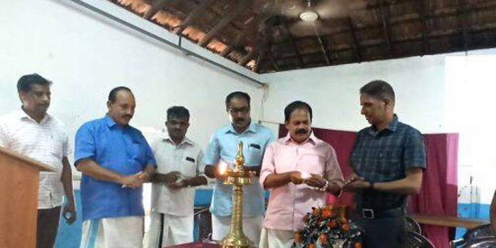 മുട്ടത്തുകോണം എസ്.എൻ.ഡി.പി ഹയർ സെക്കൻഡറി സ്കൂളിലെ ടീൻസ് ക്ലബ്ബിന്റെ ഉദ്ഘാടനം നടന്നു മുട്ടത്തുകോണം എസ്.എൻ.ഡി.പി ഹയർ സെക്കൻഡറി സ്കൂളിലെ ടീൻസ് ക്ലബ്ബിന്റെ ഉദ്ഘാടനം നടന്നു