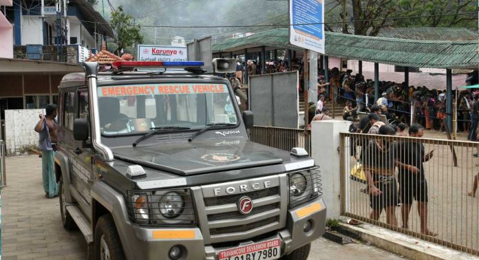 അടിയന്തിരചികിത്സ ഉറപ്പാക്കി ; ഈ മണ്ഡലകാലത്ത് സംരക്ഷിച്ചത് 76 ജീവൻ – ചികിത്സ തേടിയത് 45105 പേർ അടിയന്തിരചികിത്സ ഉറപ്പാക്കി ; ഈ മണ്ഡലകാലത്ത് സംരക്ഷിച്ചത് 76 ജീവൻ – ചികിത്സ തേടിയത് 45105 പേർ