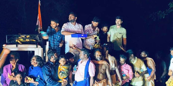 അയ്യപ്പഭക്തർക്ക് ആശ്വാസമേകി യൂത്ത് കോൺഗ്രസിൻ്റെ ഭക്ഷണ വണ്ടി അയ്യപ്പഭക്തർക്ക് ആശ്വാസമേകി യൂത്ത് കോൺഗ്രസിൻ്റെ ഭക്ഷണ വണ്ടി