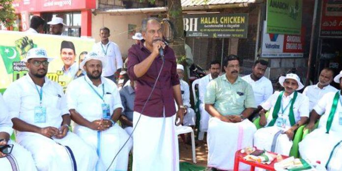 യൂത്ത് മാർച്ചിന് അമ്പലപ്പുഴയിൽ സ്വീകരണം നൽകി യൂത്ത് മാർച്ചിന് അമ്പലപ്പുഴയിൽ സ്വീകരണം നൽകി