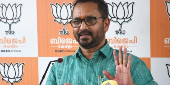 കടമെടുക്കാൻ അനുവദിച്ചാൽ കേരളത്തിൽ സാമ്പത്തിക ദുരന്തം : കെ സുരേന്ദ്രൻ കടമെടുക്കാൻ അനുവദിച്ചാൽ കേരളത്തിൽ സാമ്പത്തിക ദുരന്തം : കെ സുരേന്ദ്രൻ