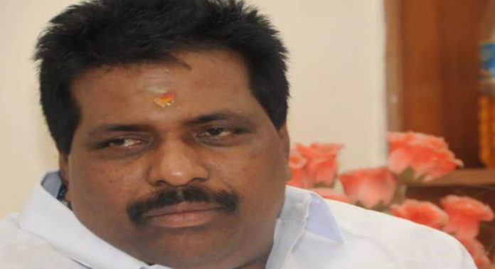 നിയമസഭയിലേക്ക് മത്സരിക്കണം കെപിസിസി അധ്യക്ഷനാകണം ; ആഗ്രഹം തുറന്നുപറഞ്ഞ് കൊടിക്കുന്നിൽ സുരേഷ് എംപി നിയമസഭയിലേക്ക് മത്സരിക്കണം കെപിസിസി അധ്യക്ഷനാകണം ; ആഗ്രഹം തുറന്നുപറഞ്ഞ് കൊടിക്കുന്നിൽ സുരേഷ് എംപി