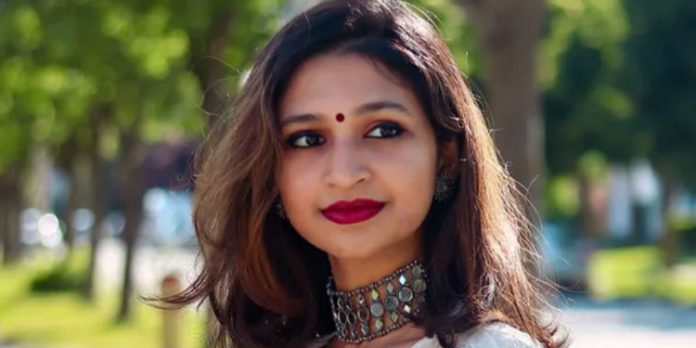 നർത്തകിയും സോഷ്യൽ മീഡിയ താരവുമായ സാന്ദ്രാ സലീം അന്തരിച്ചു നർത്തകിയും സോഷ്യൽ മീഡിയ താരവുമായ സാന്ദ്രാ സലീം അന്തരിച്ചു