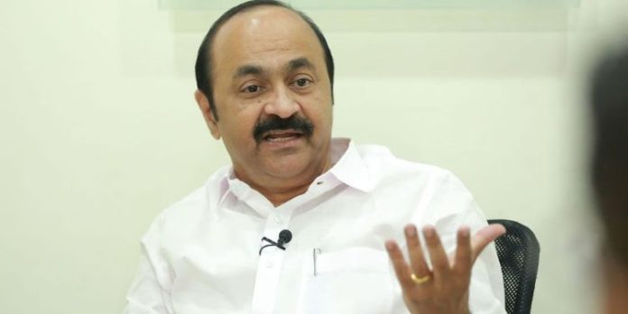 സ്ഥാനാർഥിയുടെ പേരെഴുതിയുള്ള ചുവരെഴുത്ത് ആവർത്തിച്ചാൽ നടപടി : സതീശൻ സ്ഥാനാർഥിയുടെ പേരെഴുതിയുള്ള ചുവരെഴുത്ത് ആവർത്തിച്ചാൽ നടപടി : സതീശൻ