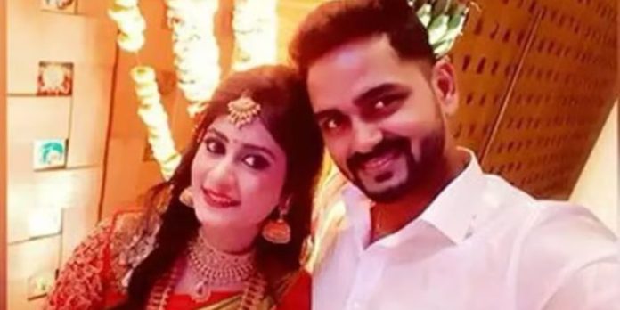 വീട്ടുജോലിക്ക് നിന്ന പെണ്കുട്ടിയെ പീഡിപ്പിച്ചു ; ഡിഎംകെ എംഎല്എയുടെ മകനും മരുമകളും പിടിയില് വീട്ടുജോലിക്ക് നിന്ന പെണ്കുട്ടിയെ പീഡിപ്പിച്ചു ; ഡിഎംകെ എംഎല്എയുടെ മകനും മരുമകളും പിടിയില്