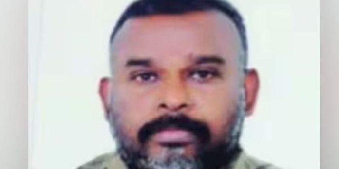 ഷാര്ജയില് മലയാളിയെ കൊലപ്പെടുത്തി കുഴിച്ചു മൂടിയ സംഭവം ; പാകിസ്ഥാന് സ്വദേശികള് പിടിയില് ഷാര്ജയില് മലയാളിയെ കൊലപ്പെടുത്തി കുഴിച്ചു മൂടിയ സംഭവം ; പാകിസ്ഥാന് സ്വദേശികള് പിടിയില്
