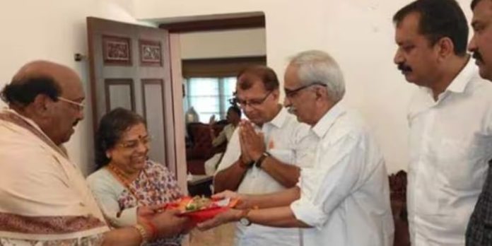 അയോധ്യയിൽ പിന്തുണയുമായി എസ്എൻഡിപി ; വിശ്വാസികള് ഭവനങ്ങളിൽ ദീപം തെളിയിക്കണം : വെള്ളാപ്പള്ളി അയോധ്യയിൽ പിന്തുണയുമായി എസ്എൻഡിപി ; വിശ്വാസികള് ഭവനങ്ങളിൽ ദീപം തെളിയിക്കണം : വെള്ളാപ്പള്ളി