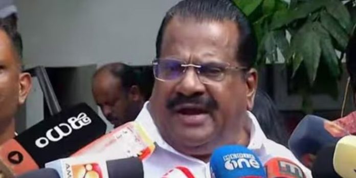 ‘പിണറായി മഹാൻ’ : എംടി വാസുദേവൻ നായരുടെ പ്രസംഗം ദുർവ്യാഖ്യാനം ചെയ്യുകയാണ് ; ഇപി ജയരാജൻ ‘പിണറായി മഹാൻ’ : എംടി വാസുദേവൻ നായരുടെ പ്രസംഗം ദുർവ്യാഖ്യാനം ചെയ്യുകയാണ് ; ഇപി ജയരാജൻ