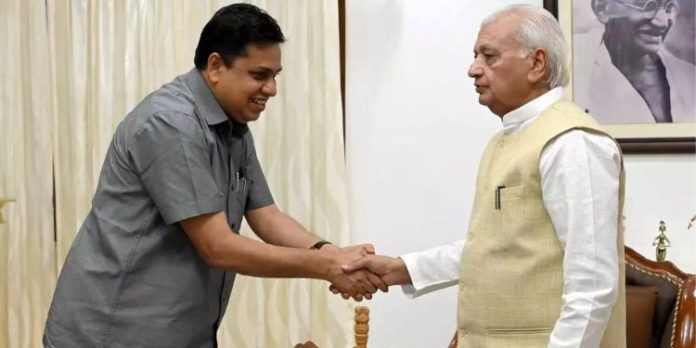നയപ്രഖ്യാപന പ്രസംഗം : ഗവർണറെ രാജ്ഭവനിൽ എത്തി ക്ഷണിച്ച് സ്പീക്കർ നയപ്രഖ്യാപന പ്രസംഗം : ഗവർണറെ രാജ്ഭവനിൽ എത്തി ക്ഷണിച്ച് സ്പീക്കർ