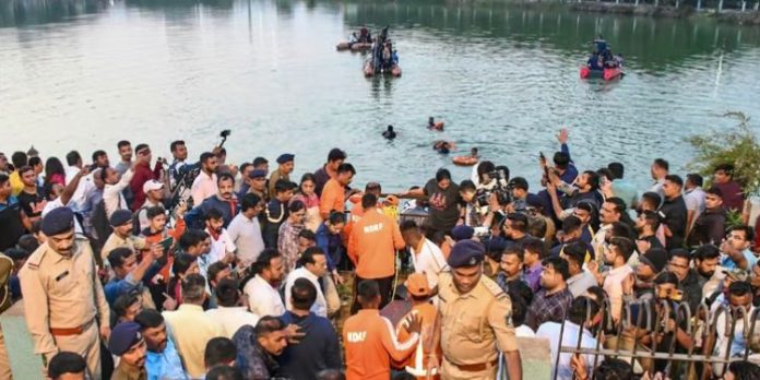 ബോട്ട് ദുരന്തം ; അന്വേഷണ റിപ്പോർട്ട് നൽകാൻ നിർദേശം ബോട്ട് ദുരന്തം ; അന്വേഷണ റിപ്പോർട്ട് നൽകാൻ നിർദേശം