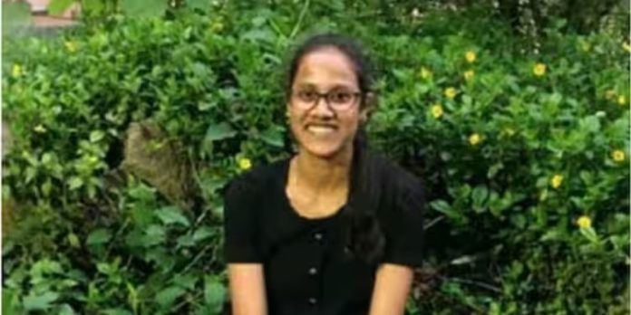 ഐഐടിയിലെ വിദ്യാര്ഥിനി ഹോട്ടല് മുറിയില് മരിച്ച നിലയില് ; ദുരൂഹതയെന്ന് പോലീസ് ഐഐടിയിലെ വിദ്യാര്ഥിനി ഹോട്ടല് മുറിയില് മരിച്ച നിലയില് ; ദുരൂഹതയെന്ന് പോലീസ്
