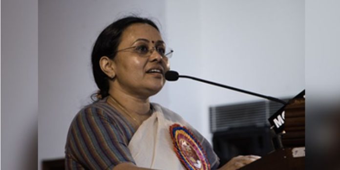 പത്തനംതിട്ട ജനറല് ആശുപത്രിയിലെ സീലിംഗ് ഇളകിവീണ സംഭവം ; മന്ത്രി വീണാ ജോര്ജ് അന്വേഷണത്തിന് നിര്ദേശം നല്കി പത്തനംതിട്ട ജനറല് ആശുപത്രിയിലെ സീലിംഗ് ഇളകിവീണ സംഭവം ; മന്ത്രി വീണാ ജോര്ജ് അന്വേഷണത്തിന് നിര്ദേശം നല്കി
