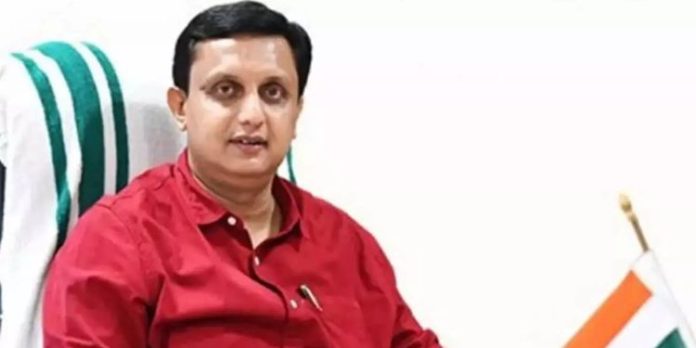 വിനോദ സഞ്ചാരികളുമായെത്തുന്ന ഡ്രൈവർമാർക്ക് അടിസ്ഥാന സൗകര്യങ്ങൾ ഉറപ്പാക്കും : മന്ത്രി മുഹമ്മദ് റിയാസ് വിനോദ സഞ്ചാരികളുമായെത്തുന്ന ഡ്രൈവർമാർക്ക് അടിസ്ഥാന സൗകര്യങ്ങൾ ഉറപ്പാക്കും : മന്ത്രി മുഹമ്മദ് റിയാസ്