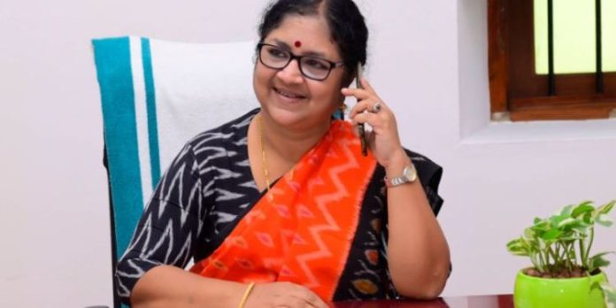 കീം പരീക്ഷ ഈ അധ്യയന വർഷം മുതൽ ഓൺലൈനായി നടത്തും ; മന്ത്രി ഡോ.ആർ ബിന്ദു കീം പരീക്ഷ ഈ അധ്യയന വർഷം മുതൽ ഓൺലൈനായി നടത്തും ; മന്ത്രി ഡോ.ആർ ബിന്ദു