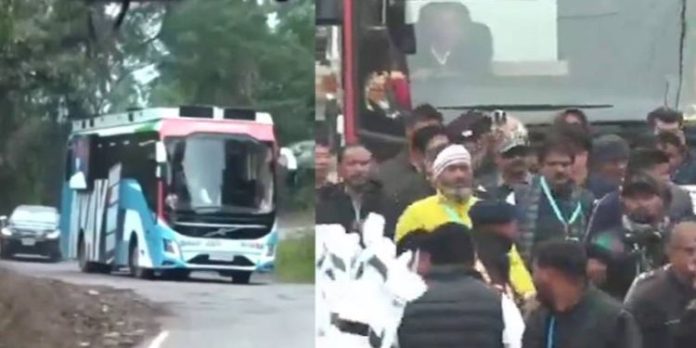 ന്യായ് യാത്ര വാഹനങ്ങൾക്ക് നേരെ ആക്രമണം ; പിന്നില് ബിജെപിയെന്ന് കോണ്ഗ്രസ് ന്യായ് യാത്ര വാഹനങ്ങൾക്ക് നേരെ ആക്രമണം ; പിന്നില് ബിജെപിയെന്ന് കോണ്ഗ്രസ്