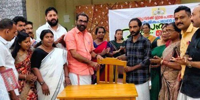 പുന്നപ്ര വടക്ക് പഞ്ചായത്ത് വികസന സെമിനാര് അവതരിപ്പിച്ചു പുന്നപ്ര വടക്ക് പഞ്ചായത്ത് വികസന സെമിനാര് അവതരിപ്പിച്ചു
