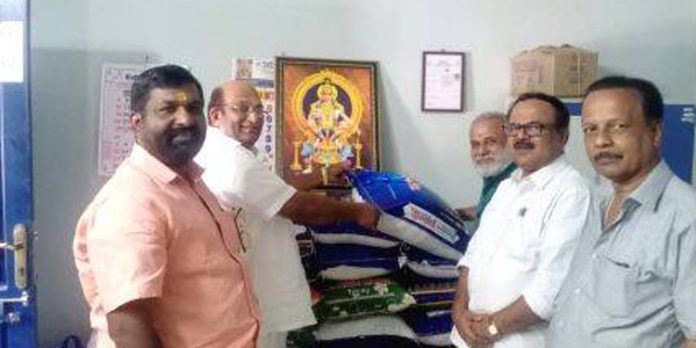 അയിരൂർ ചെറുകോൽപ്പുഴ ഹിന്ദുമത പരിഷത്തിന്റെ അന്നദാന വിഭവ സമാഹരണ ഉദ്ഘാടനം നടന്നു അയിരൂർ ചെറുകോൽപ്പുഴ ഹിന്ദുമത പരിഷത്തിന്റെ അന്നദാന വിഭവ സമാഹരണ ഉദ്ഘാടനം നടന്നു