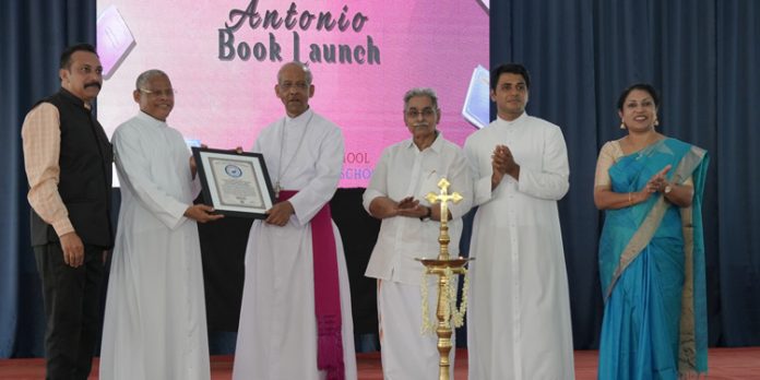 പുസ്തക രചനയില് ഏഷ്യൻ റിക്കാർഡ് നേടി സെൻ്റ് ആൻ്റണിസ് പബ്ലിക്ക് സ്കൂള് പുസ്തക രചനയില് ഏഷ്യൻ റിക്കാർഡ് നേടി സെൻ്റ് ആൻ്റണിസ് പബ്ലിക്ക് സ്കൂള്