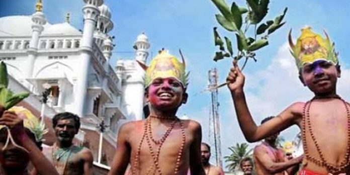 എരുമേലി പേട്ടതുള്ളൽ ഇന്ന് എരുമേലി പേട്ടതുള്ളൽ ഇന്ന്