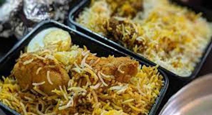പാഴ്സലില് ഭക്ഷണം തയാറാക്കിയ സമയം രേഖപ്പെടുത്താനാകില്ല ; അപ്രായോഗികമെന്ന് ഹോട്ടൽ ആന്റ് റെസ്റ്റോറന്റ് അസോസിയേഷന് പാഴ്സലില് ഭക്ഷണം തയാറാക്കിയ സമയം രേഖപ്പെടുത്താനാകില്ല ; അപ്രായോഗികമെന്ന് ഹോട്ടൽ ആന്റ് റെസ്റ്റോറന്റ് അസോസിയേഷന്
