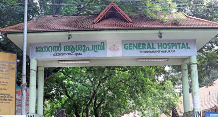 നടുവൊടിഞ്ഞ് കേരളത്തിലെ ആരോഗ്യ മേഖല ; ആശുപത്രിയിൽ മരുന്നിനായി നെട്ടോട്ടം നടുവൊടിഞ്ഞ് കേരളത്തിലെ ആരോഗ്യ മേഖല ; ആശുപത്രിയിൽ മരുന്നിനായി നെട്ടോട്ടം