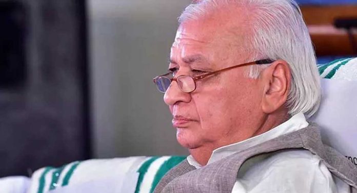 നയപ്രഖ്യാപന പ്രസംഗത്തിന്റെ കരട് ഗവര്ണര്ക്ക് കൈമാറി ; രാജ്ഭവന്റെ തീരുമാനത്തിൽ ഉറ്റുനോക്കി സര്ക്കാര് നയപ്രഖ്യാപന പ്രസംഗത്തിന്റെ കരട് ഗവര്ണര്ക്ക് കൈമാറി ; രാജ്ഭവന്റെ തീരുമാനത്തിൽ ഉറ്റുനോക്കി സര്ക്കാര്