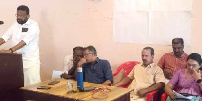 കായംകുളം കയർ സഹകരണ സംഘം യോഗം ഉദ്ഘാടനം ചെയ്തു കായംകുളം കയർ സഹകരണ സംഘം യോഗം ഉദ്ഘാടനം ചെയ്തു