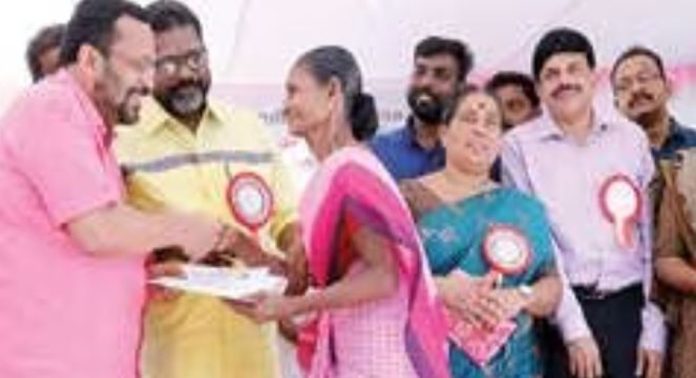 എല്ലാവർക്കും ഭൂമി, എല്ലാ ഭൂമിക്കും രേഖ ; മന്ത്രി കെ. രാജൻ എല്ലാവർക്കും ഭൂമി, എല്ലാ ഭൂമിക്കും രേഖ ; മന്ത്രി കെ. രാജൻ