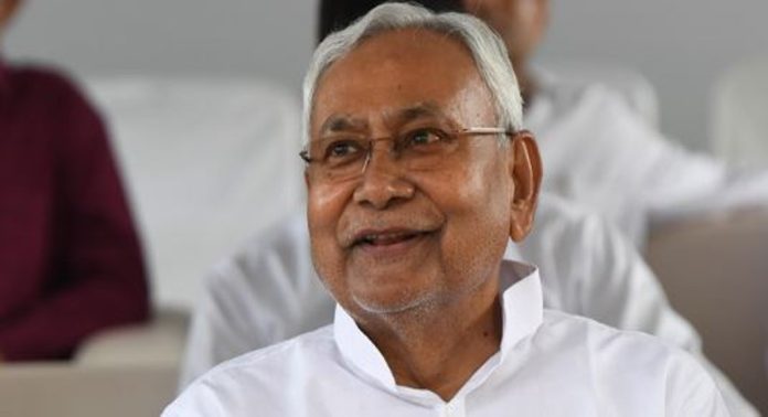എൻഡിഎയിലേക്ക് പ്രവേശിക്കുമോ ? ; ബിഹാർ മുഖ്യമന്ത്രി നിതീഷ് കുമാർ പിന്നോട്ടില്ലെന്ന് സൂചനകൾ എൻഡിഎയിലേക്ക് പ്രവേശിക്കുമോ ? ; ബിഹാർ മുഖ്യമന്ത്രി നിതീഷ് കുമാർ പിന്നോട്ടില്ലെന്ന് സൂചനകൾ