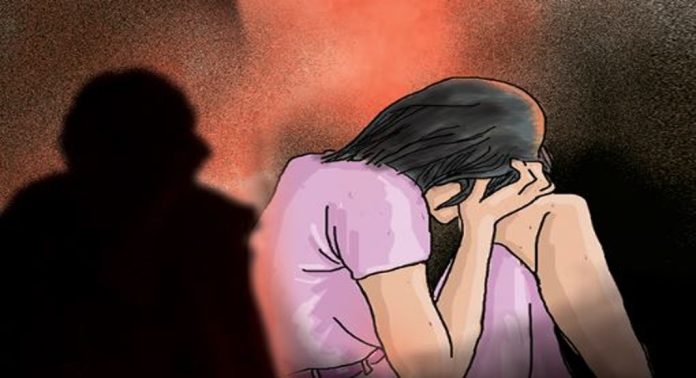 മാനസിക വെല്ലുവിളി നേരിടുന്ന യുവതിയെ പീഡിപ്പിച്ച കേസ് ; സ്വകാര്യ ബസ് കണ്ടക്ടർ അറസ്റ്റിൽ മാനസിക വെല്ലുവിളി നേരിടുന്ന യുവതിയെ പീഡിപ്പിച്ച കേസ് ; സ്വകാര്യ ബസ് കണ്ടക്ടർ അറസ്റ്റിൽ