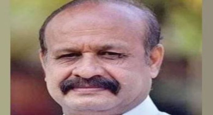 പഞ്ചായത്ത് വൈസ് പ്രസിഡന്റിനെ മര്ദ്ദിച്ച് കൊലപ്പെടുത്തിയ കേസ് ; രണ്ടു പ്രതികള് കൂടി അറസ്റ്റിൽ പഞ്ചായത്ത് വൈസ് പ്രസിഡന്റിനെ മര്ദ്ദിച്ച് കൊലപ്പെടുത്തിയ കേസ് ; രണ്ടു പ്രതികള് കൂടി അറസ്റ്റിൽ