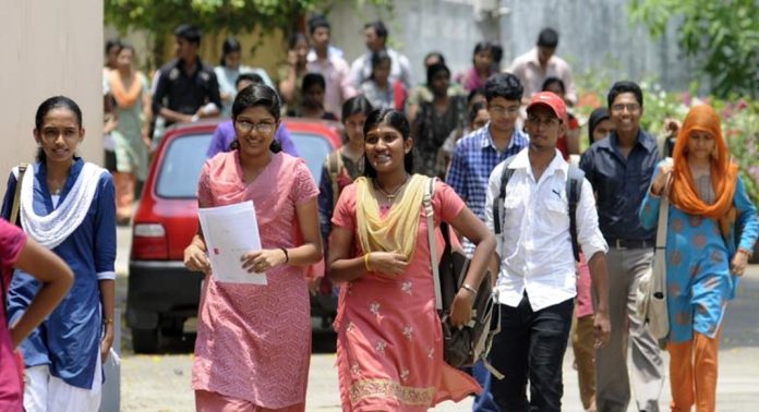 ഇ-ഗ്രാൻഡ് മുടങ്ങി ; എസ് സി – എസ് ടി വിദ്യാർഥികളുടെ ഉന്നത പഠനം പ്രതിസന്ധിയിൽ ഇ-ഗ്രാൻഡ് മുടങ്ങി ; എസ് സി – എസ് ടി വിദ്യാർഥികളുടെ ഉന്നത പഠനം പ്രതിസന്ധിയിൽ
