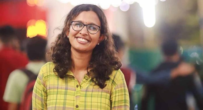 കെ വിദ്യയുടെ പിഎച്ച്ഡി പ്രവേശനം ; സിൻഡിക്കേറ്റ് ഉപസമിതി അന്വേഷണത്തിൽ അട്ടിമറിയെന്ന് ആരോപണം കെ വിദ്യയുടെ പിഎച്ച്ഡി പ്രവേശനം ; സിൻഡിക്കേറ്റ് ഉപസമിതി അന്വേഷണത്തിൽ അട്ടിമറിയെന്ന് ആരോപണം