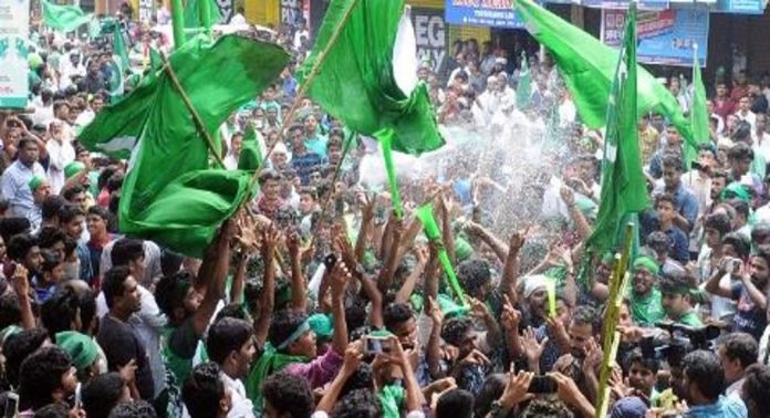 ലോക്സഭാ തിരഞ്ഞെടുപ്പ് ; മുസ്ലിം ലീഗ് ഒരു സീറ്റുകൂടി ചോദിക്കും, പിടിവാശികാണിക്കില്ല ലോക്സഭാ തിരഞ്ഞെടുപ്പ് ; മുസ്ലിം ലീഗ് ഒരു സീറ്റുകൂടി ചോദിക്കും, പിടിവാശികാണിക്കില്ല