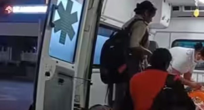 വയോധികയെ മക്കൾ സംരക്ഷിക്കുന്നില്ലെന്ന പരാതി ; പിന്നാലെ പോലീസ് ആശുപത്രിയിലാക്കി വയോധികയെ മക്കൾ സംരക്ഷിക്കുന്നില്ലെന്ന പരാതി ; പിന്നാലെ പോലീസ് ആശുപത്രിയിലാക്കി