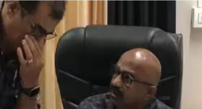 കൈക്കൂലി കേസിൽ പിടിയിലായ ഉദ്യോഗസ്ഥന് സസ്പെൻഷൻ കൈക്കൂലി കേസിൽ പിടിയിലായ ഉദ്യോഗസ്ഥന് സസ്പെൻഷൻ