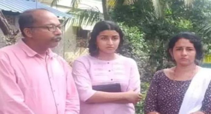 കുട്ടിയെ തട്ടിക്കൊണ്ടുപോയ കേസ് ; കുറ്റപത്രം സമർപ്പിക്കാൻ തയ്യാറായി പോലീസ് കുട്ടിയെ തട്ടിക്കൊണ്ടുപോയ കേസ് ; കുറ്റപത്രം സമർപ്പിക്കാൻ തയ്യാറായി പോലീസ്