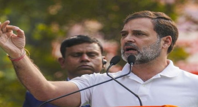 കേരളത്തിലെ യൂത്ത് കോൺഗ്രസിനെ അഭിനന്ദിച്ച് രാഹുൽഗാന്ധി കേരളത്തിലെ യൂത്ത് കോൺഗ്രസിനെ അഭിനന്ദിച്ച് രാഹുൽഗാന്ധി