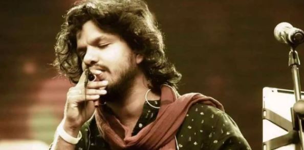 ‘തളരില്ല, തളർത്താൻ പറ്റുകയുമില്ല’; സൈബർ ആക്രമണത്തെ നിയമപരമായി നേരിടുമെന്ന് സൂരജ് സന്തോഷ് ‘തളരില്ല, തളർത്താൻ പറ്റുകയുമില്ല’; സൈബർ ആക്രമണത്തെ നിയമപരമായി നേരിടുമെന്ന് സൂരജ് സന്തോഷ്