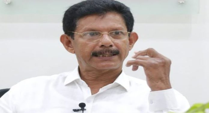 പ്രതിയെ പിടികൂടിയതിൽ ആശ്വാസം ; പ്രതികരണവുമായി പ്രൊഫ ടിജെ ജോസഫ് പ്രതിയെ പിടികൂടിയതിൽ ആശ്വാസം ; പ്രതികരണവുമായി പ്രൊഫ ടിജെ ജോസഫ്