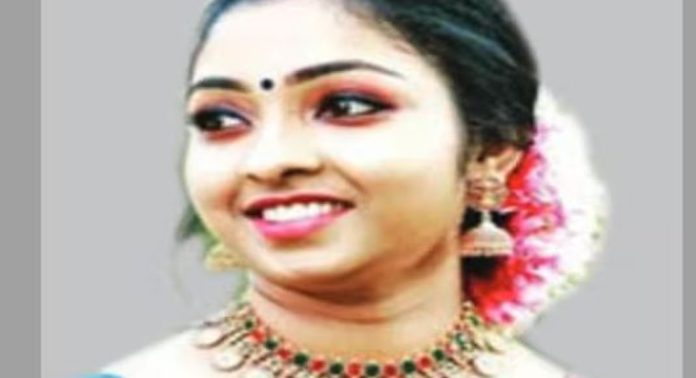 ഭര്തൃവീട്ടില് യുവതിയെ മരിച്ചനിലയില് കണ്ടെത്തി ഭര്തൃവീട്ടില് യുവതിയെ മരിച്ചനിലയില് കണ്ടെത്തി